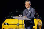 Глава Renault неожиданно ушел в отставку, чтобы возглавить компанию, владеющую Gucci